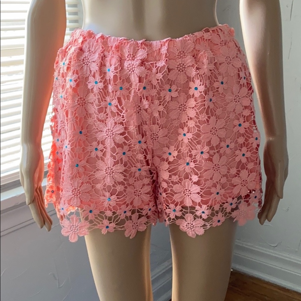 Woman’s shorts